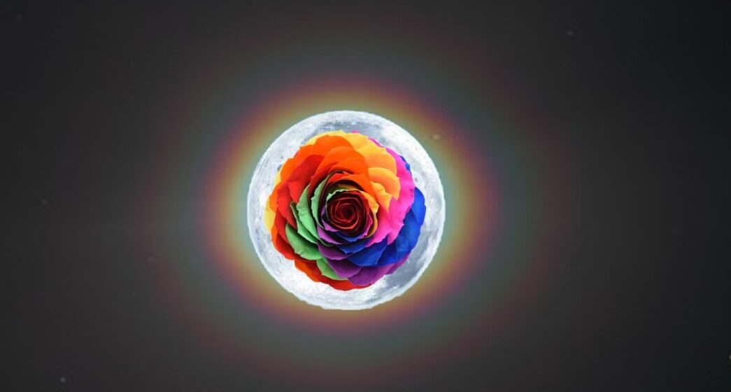 Luna Piena della Rosa Arcobaleno - Loveisallaround